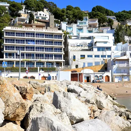 Apartment In Estartit Near Sea